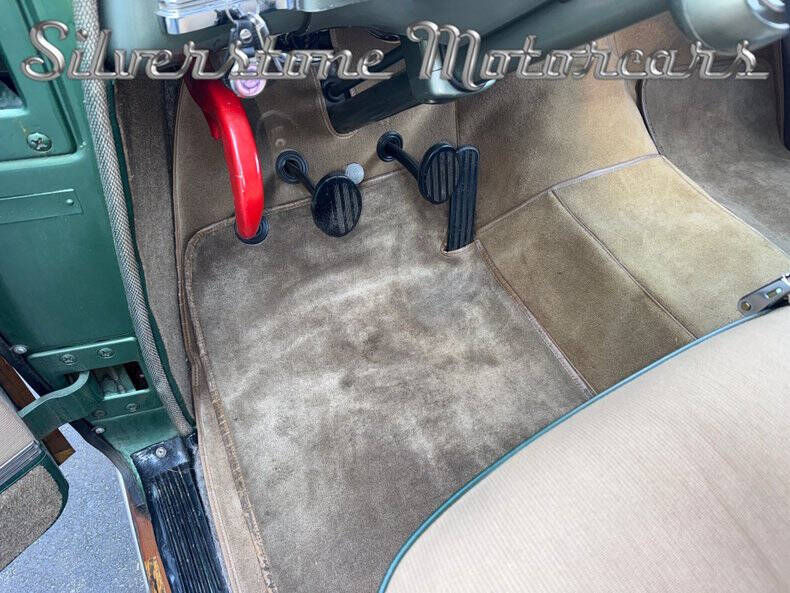1949 Chrysler New Yorker