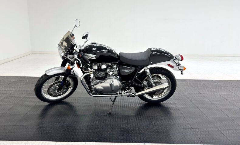 2007 Triumph Thruxton