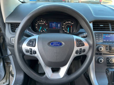 2013 Ford Edge SE