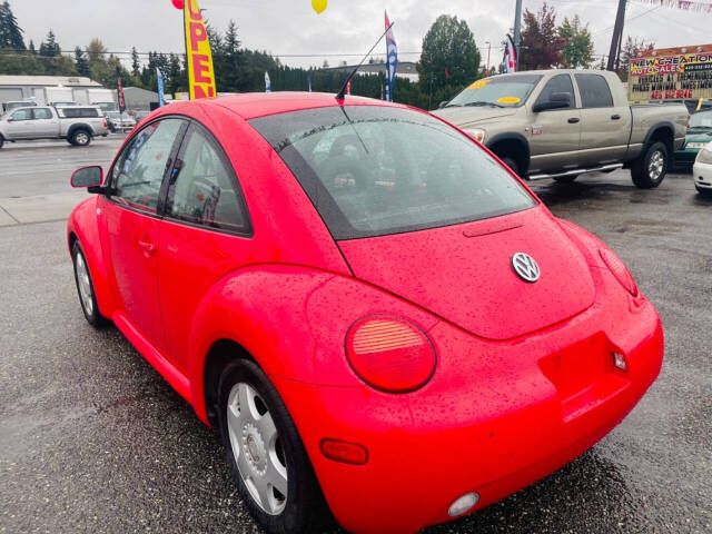 2000 Volkswagen New Beetle for sale at New Creation Auto Sales in Everett, WA