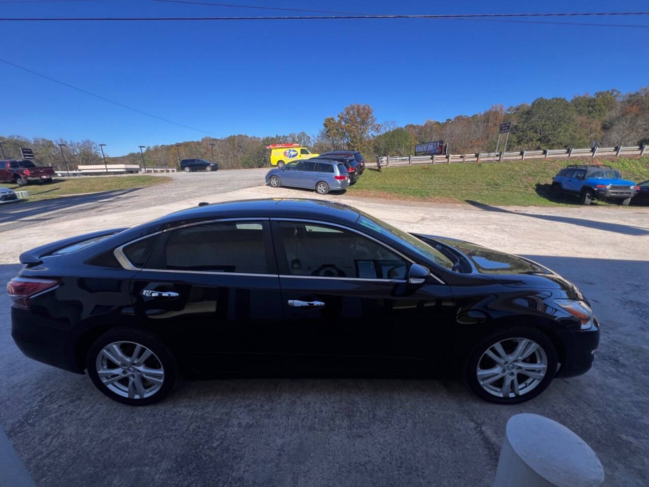 2013 Nissan Altima for sale at AMAX AUTO in ATHENS, GA