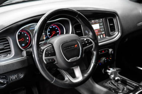 2016 Dodge Charger SXT