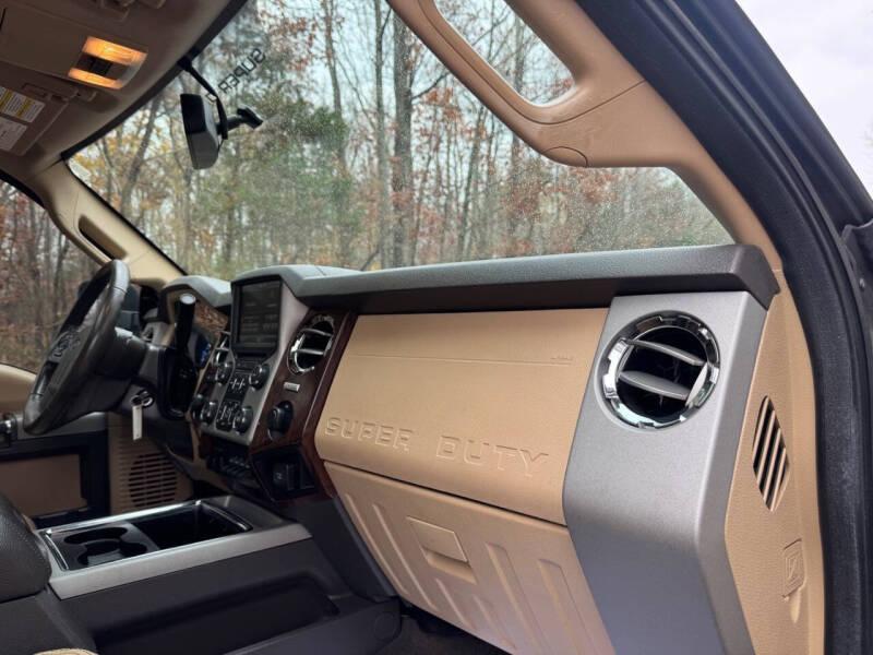 2015 Ford F-250 Super Duty Lariat