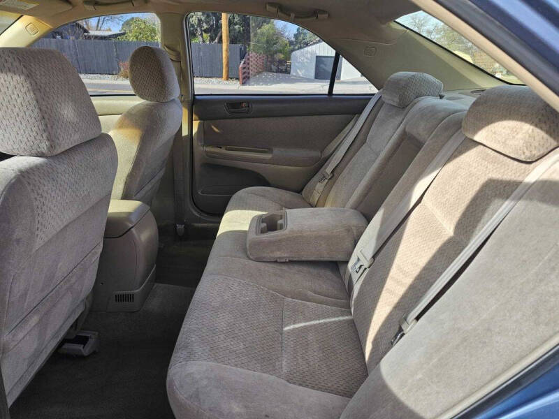 2003 Toyota Camry LE