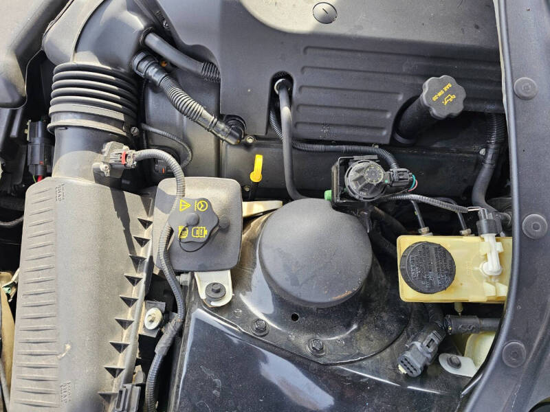 2005 Ford Thunderbird Deluxe