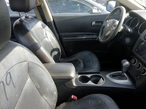 2010 Nissan Rogue for sale at Universal Auto in Bellflower CA