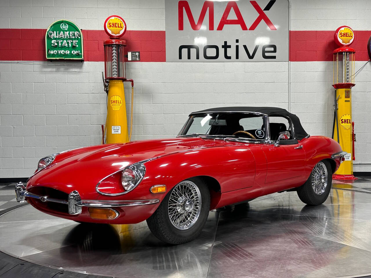 1970 Jaguar E-Type 22