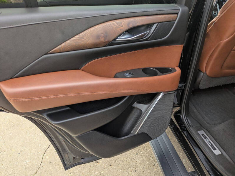 2016 Cadillac Escalade Premium Collection