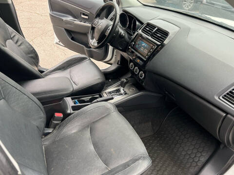 2018 Mitsubishi Outlander Sport 2.4 SEL