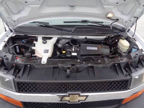 2017 Chevrolet Express LT 3500