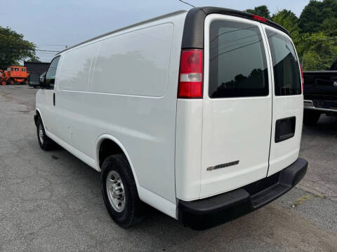 2017 Chevrolet Express 2500