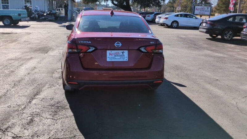 2021 Nissan Versa SV