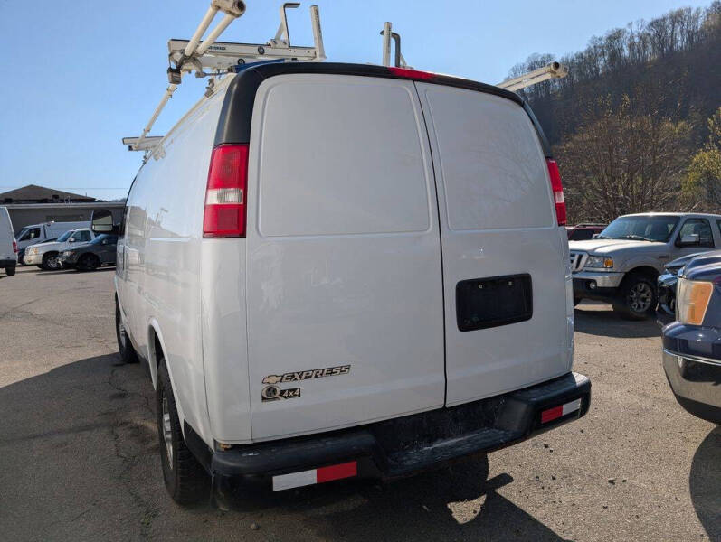 2019 Chevrolet Express 2500