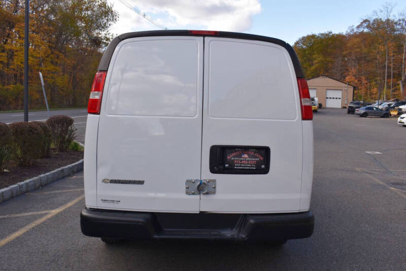 2020 Chevrolet Express 2500