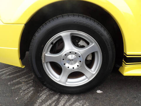 2003 Ford Mustang Premium