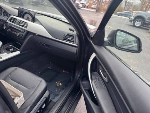 2013 BMW 3 Series 328i xDrive