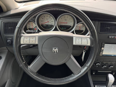 2005 Dodge Magnum RT