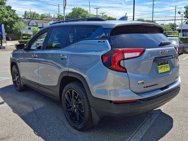 2023 GMC Terrain SLE