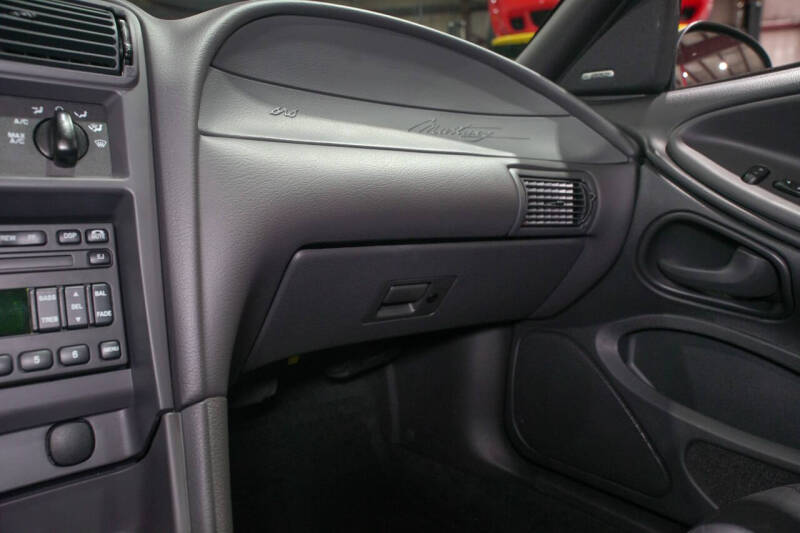 2001 Ford Mustang Bullitt