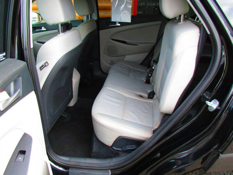 2021 Hyundai Tucson SE