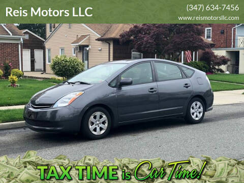 2007 Toyota Prius for sale at Reis Motors LLC in Lawrence NY