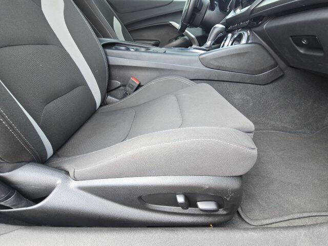 2023 Chevrolet Camaro LT