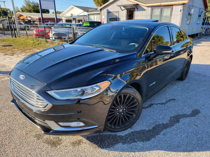 2017 Ford Fusion Hybrid for sale at AUTOBAHN MOTORSPORTS INC in Orlando FL