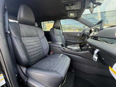 2026 Mitsubishi Outlander LE