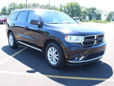 2019 Dodge Durango for sale at Hometown Chrysler Dodge Jeep Ram in Albion MI
