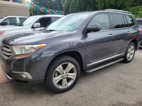 2013 Toyota Highlander for sale at Thompson Auto Sales Inc in Knoxville TN