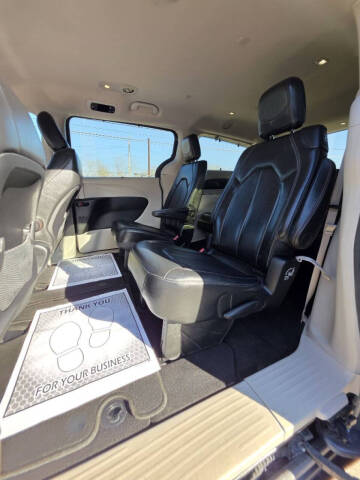 2019 Chrysler Pacifica Touring L