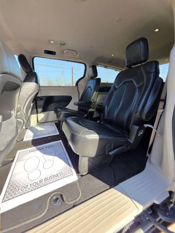 2019 Chrysler Pacifica Touring L