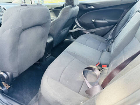 2017 Chevrolet Cruze LT Auto