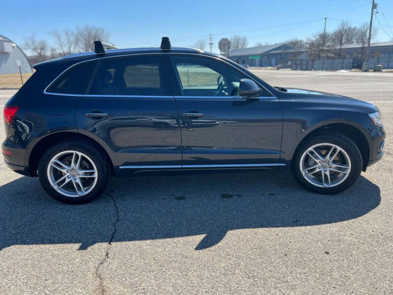 2016 Audi Q5 2.0T quattro Premium Plus