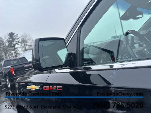 2017 GMC Yukon XL Denali