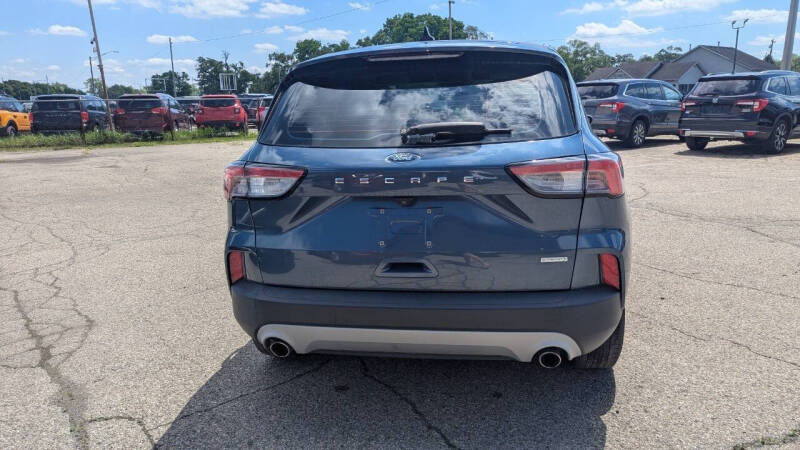 2020 Ford Escape S