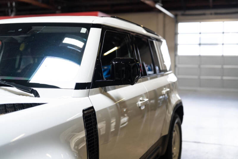 2020 Land Rover Defender 110 Standard