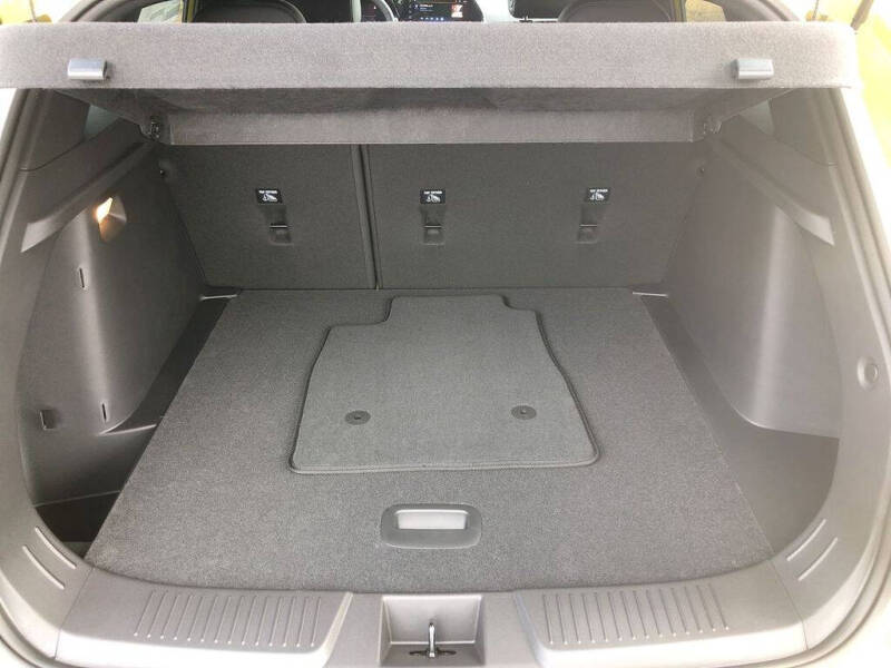 2025 Chevrolet Trax RS