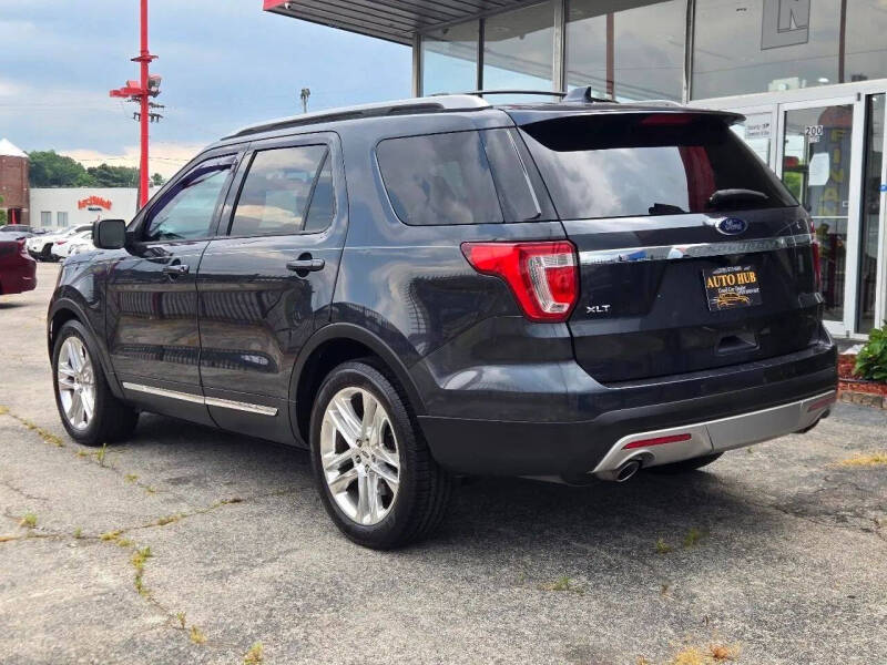 2017 Ford Explorer XLT
