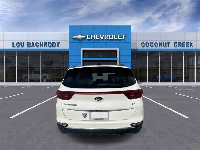 2022 Kia Sportage EX