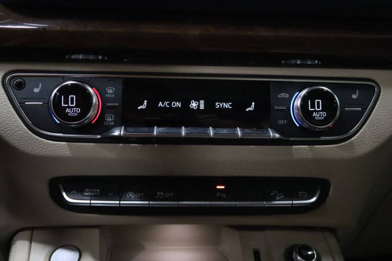 2020 Audi Q5 quattro Premium Plus 45 TFSI