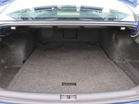 2017 Volkswagen Passat 1.8T SEL Premium