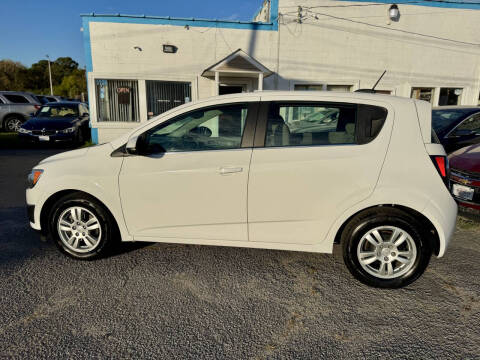 2015 Chevrolet Sonic LT Auto