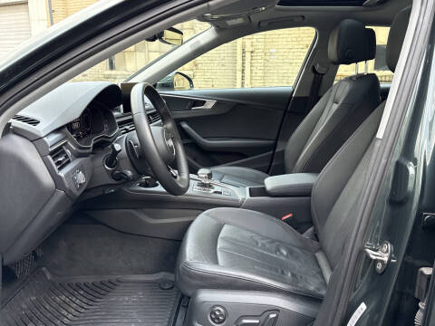 2017 Audi A4 2.0T quattro Premium Plus