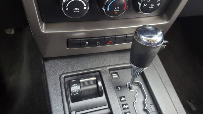 2012 Jeep Liberty Arctic