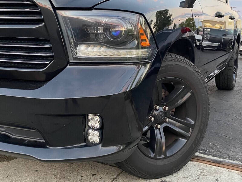 2015 RAM 1500 Sport