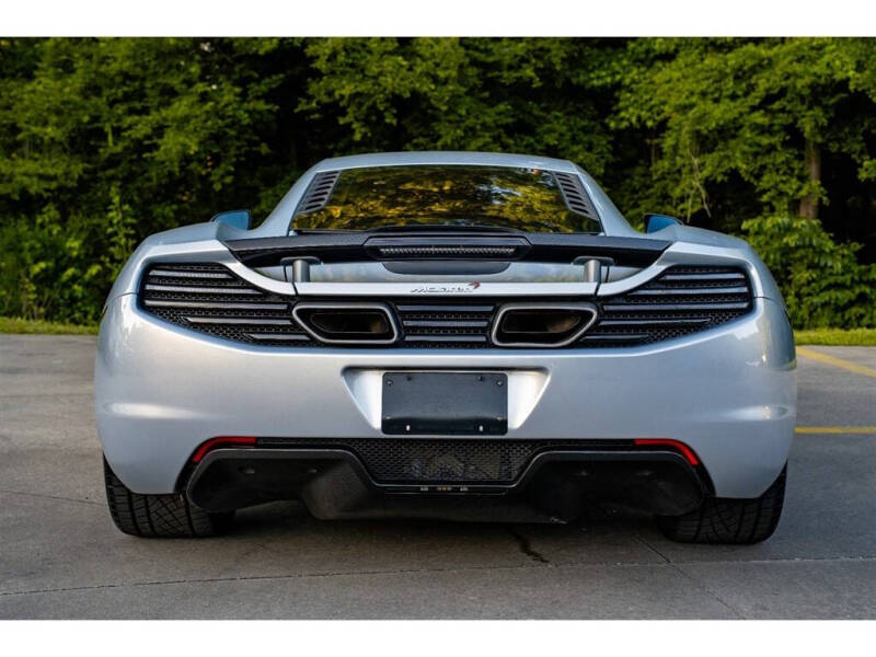 2012 McLaren MP4-12C