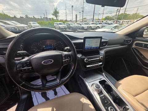 2020 Ford Explorer XLT