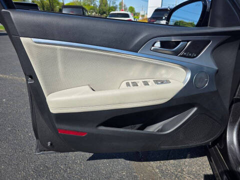 2021 Genesis G70