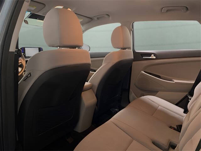 2021 Hyundai Tucson SE